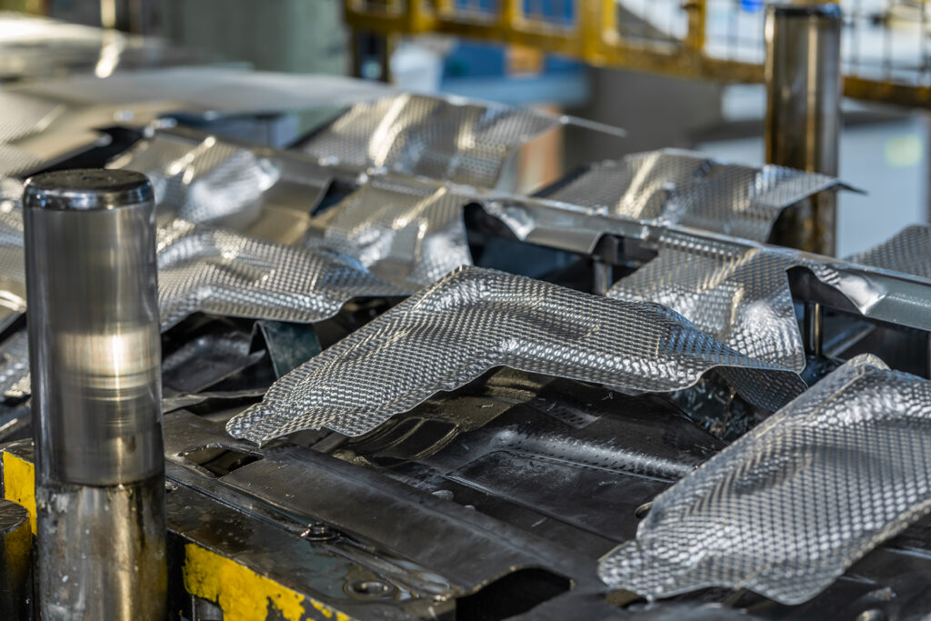 Stampaggio e tranciatura - Moretto Group